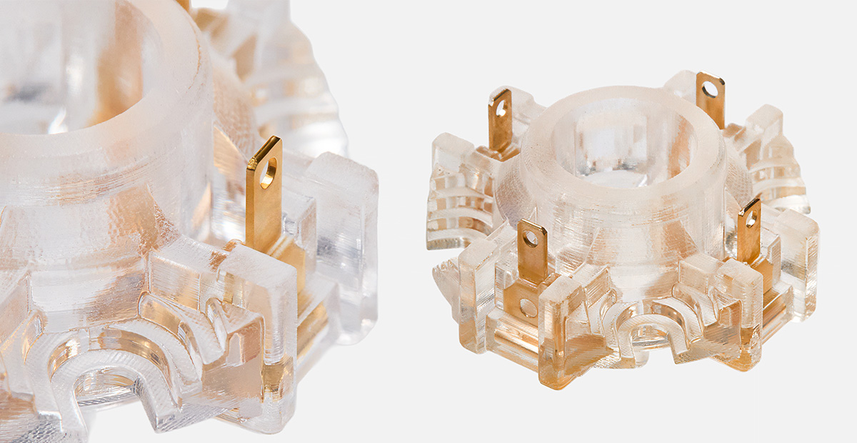 3Dプリンタと金属インサートを組み合わせた試作